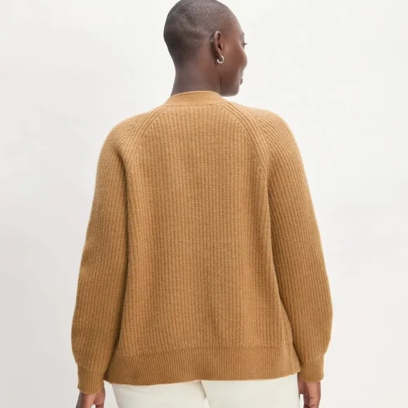 NWOT Everlane The Felted Merino Cardigan  in Deep Camel. Size XS (Oversized) - Picture 3 of 10
